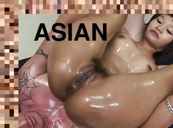 asiatiche, vulve-pelose, vecchi, magre, eruzioni-di-sperma, interraziali, giovanissime, tailandesi, giovani18, sperma-sulla-faccia