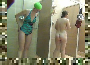 Enjoy nude scenes from the ladies shower