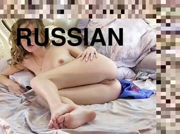 vagina-pussy, rusia, remaja, berambut-pirang, membenturkan, manis, cantik, seorang-diri, erotis, berpose