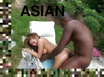 asiatiche, tettone, allaperto, rapporti-anali, ragazze-giovani, pompini, eruzioni-di-sperma, cazzi-enormi, interraziali, pornostar