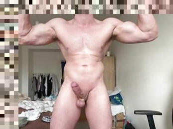 Striptease Straigt Muscle Guy