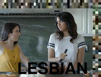 Squirting Lesbians  - Serena Blair