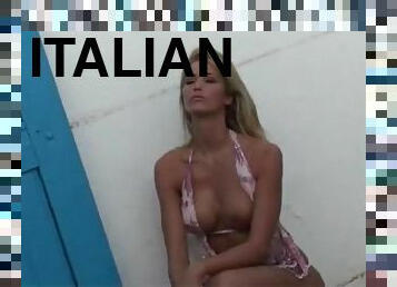 Elena santarelli 2006 calendar backstage