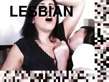 lesbian-lesbian, berciuman, fetish-benda-yang-dapat-meningkatkan-gairah-sex