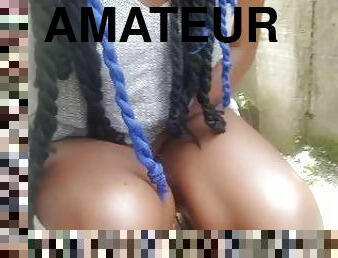 AMATEUR EBONY  PEE ORGASM OUT DOOR BEFORE  FINGERING PUSSY ASMR