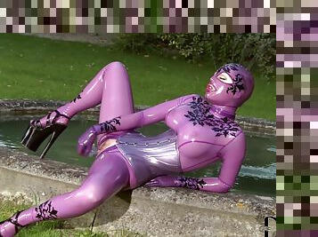 gros-nichons, en-plein-air, jouet, pornstar, latex, solo, talons-hauts