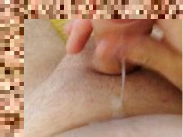 Masturbation after shower ended in a big cumshot ????????