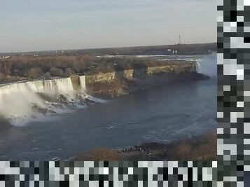 ????????sexy blowjob and huge backshot at niagra falls with a view(April Showers)