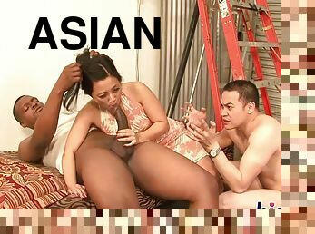 asia, cumshot-keluarnya-sperma, antar-ras, jenis-pornografi-milf, hitam, kamera, mata-mata, pengintipan, bertiga, suami