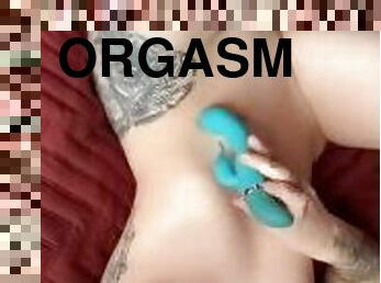 masturbācija-masturbation, orgasms, vāverīte, sperma, brunete