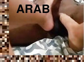 Footjob dominatrice arabe