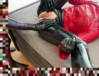 orgasmi, fichette, mogli, amatoriali, video-casalinghi, sadismo-e-masochismo, coppie, feticci, latex