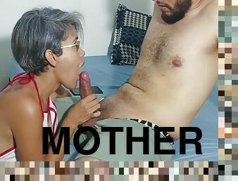 My Stepmother Cleaning Swallows My Cock And I Fuck Her, What A Delight When Dad Is Not There