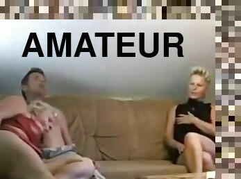 amatoriali, mammine-mature, hardcore, mamme, scopate, culo, gemelle