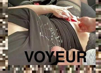 masturbation, orgasme, public, amateur, ejaculation-sur-le-corps, voiture, ejaculation, clignotant