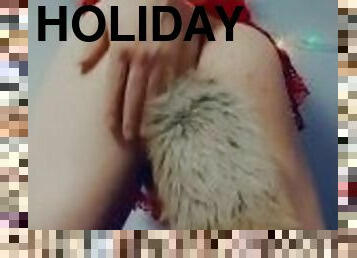 Christmas snapchat t-girl buttplug tail masturbation