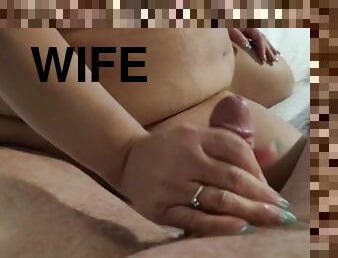 Wifes friend  gave me a hand job