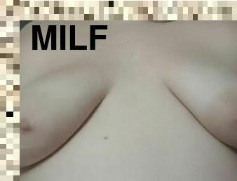 payu-dara-besar, muncrat, amateur, perempuan-jelita, milfs, susu, halloween