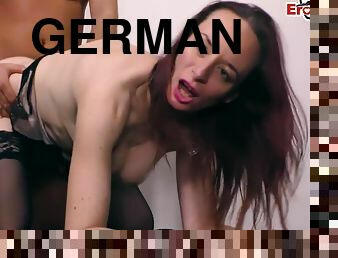 German Horny Housewife With Natural Tits Make Amateur Porn