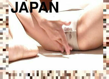 asiatiche, masturbarsi, orgasmi, urina, schizzi-di-umore, amatoriali, video-casalinghi, giapponesi, mutandine, ragazzacce