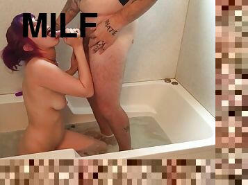 Sexy US MILF slut gets fucked