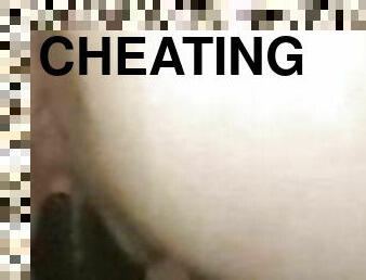 Cheating gf rides dildo 
