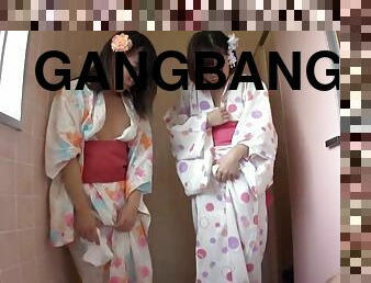 bintang-porno, jepang, gangbang-hubungan-seks-satu-orang-dengan-beberapa-lawan-jenis, cebol