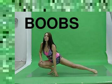 Bouncing boobs babe does gymnastics Nicole Smith