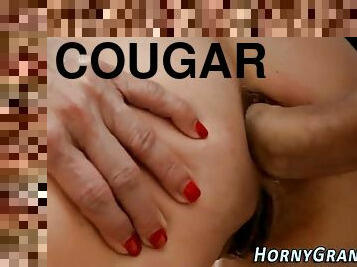 en-plein-air, anal, fellation, ejaculation-sur-le-corps, cougar