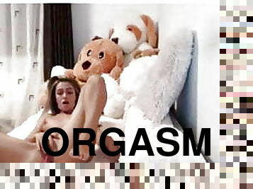 Girls orgams show