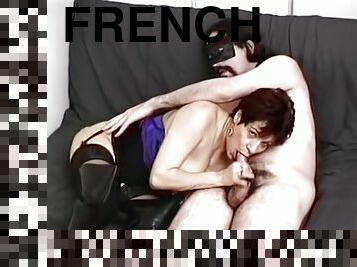 French cougar who loves sex - Java Productions