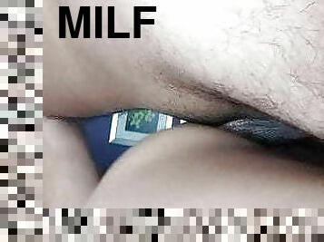 Latina milf squirting