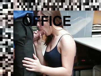 Petite Shoplifting Whore Giving BJ To Officer
