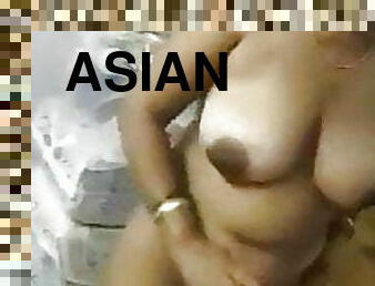 asiatiche, maturi, pompini, hardcore, mamme, arabe, donne-grasse-e-belle, bisex