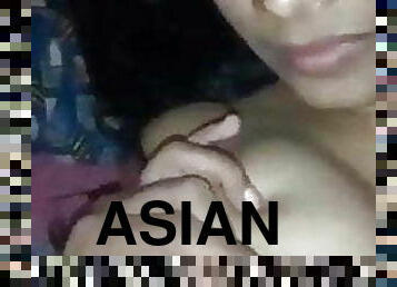 asiatiche, tettone, masturbazione-con-mano, capezzoli, rapporti-anali, cazzi-enormi, naturali