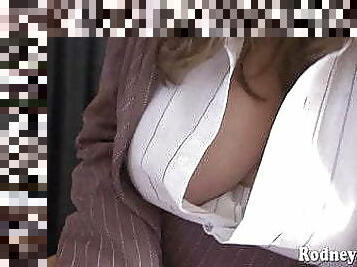 gros-nichons, amateur, fellation, ejaculation-sur-le-corps, branlette, joufflue, ejaculation, naturel, américaine, seins