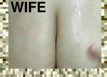 wife plays with big tits