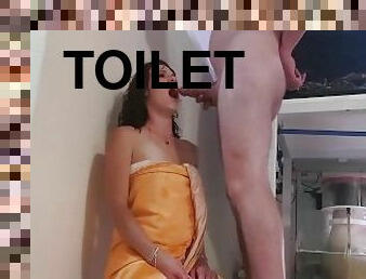 bagno, urina, amatoriali, ragazze-giovani, mammine-mature, sgualdrine, toilette, piccole, feticci, doccia