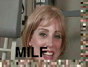 Blonde MILF anal