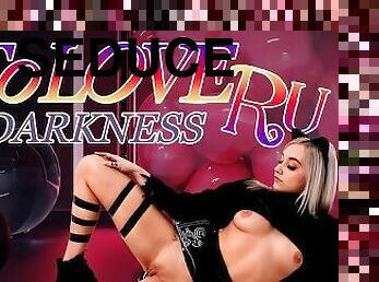 Blonde Babe Marilyn Sugar As YUMI Comes FROM DARKNESS To Seduce You VR PORN