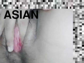 Thai teen with wet pussy ????????????????????