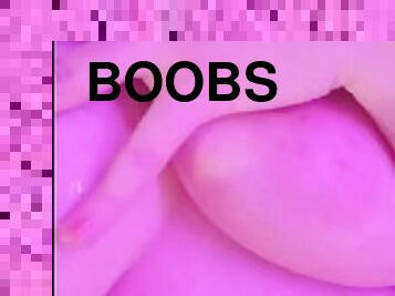 Big cumshot on Teen Girlfriends boobs