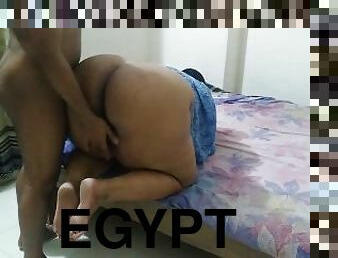 Sexy Egypt woman brings a Guy room from street for sex when her husband is away - Hot BBW ass fuck