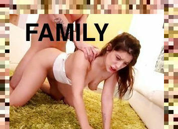 tettone, cazzi-enormi, giovanissime, hardcore, famiglie, scopate, fantasie, sorelle, strette, brunette