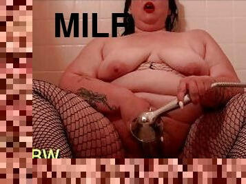 ItsKylieBBW BBW Shower Play in Fishnets