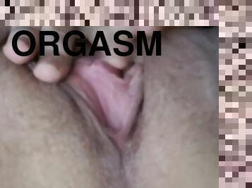 klit, onani, orgasme, tissende, fisse-pussy, sprøjte, amatør, legetøj, fingering, synsvinkel