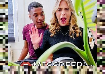 WTF: Black YOUTUBE DUDE Banged DUTCH BLOND MILF - MISSDEEP