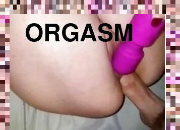 We Cum Together And I Rub It In Her Pussy (OnlyFans Leak)