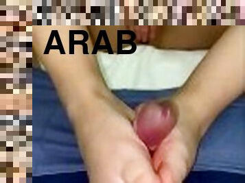 mastubasi, amatir, remaja, arab, handjob-seks-dengan-tangan-wanita-pada-penis-laki-laki, kaki, sudut-pandang, pertama-kali, aktivitas-seksual-dengan-melibatkan-kaki-untuk-meningkatkan-gairah-sex