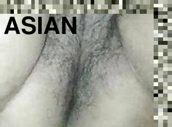 asia, memasukkan-tangan-ke-dalam-vagina, berambut, puting-payudara, orgasme, ibu, handjob-seks-dengan-tangan-wanita-pada-penis-laki-laki, bersetubuh